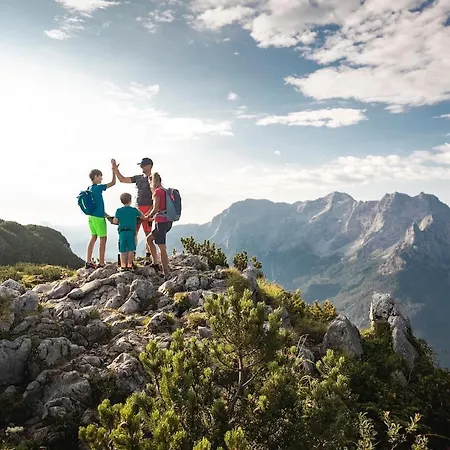 Mountain Bergblick 2
